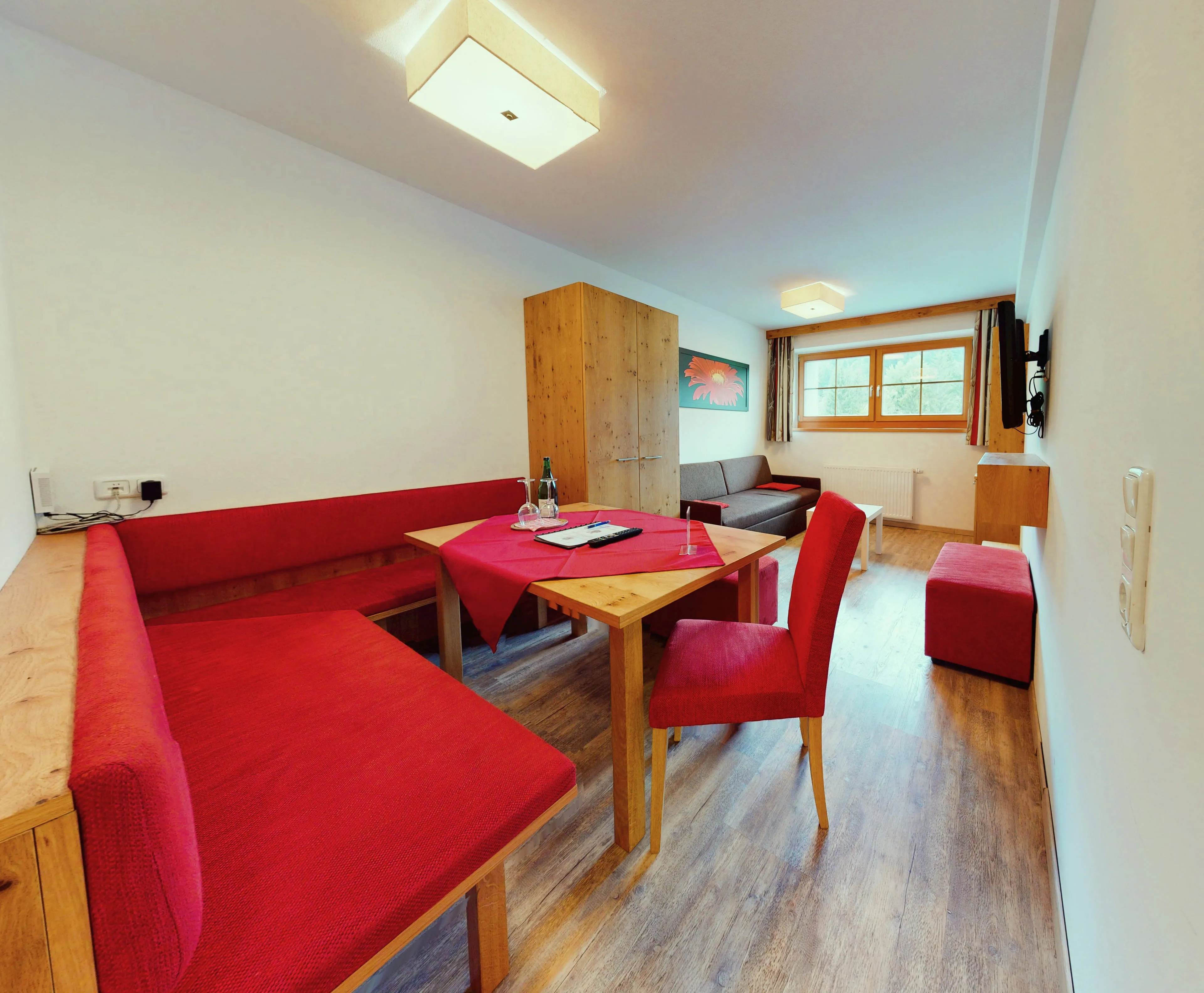 Wohnraum des Appartements Ellmauer Halt